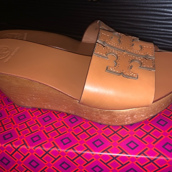 Tory Burch Ines Wedges - Picture 3 of 3